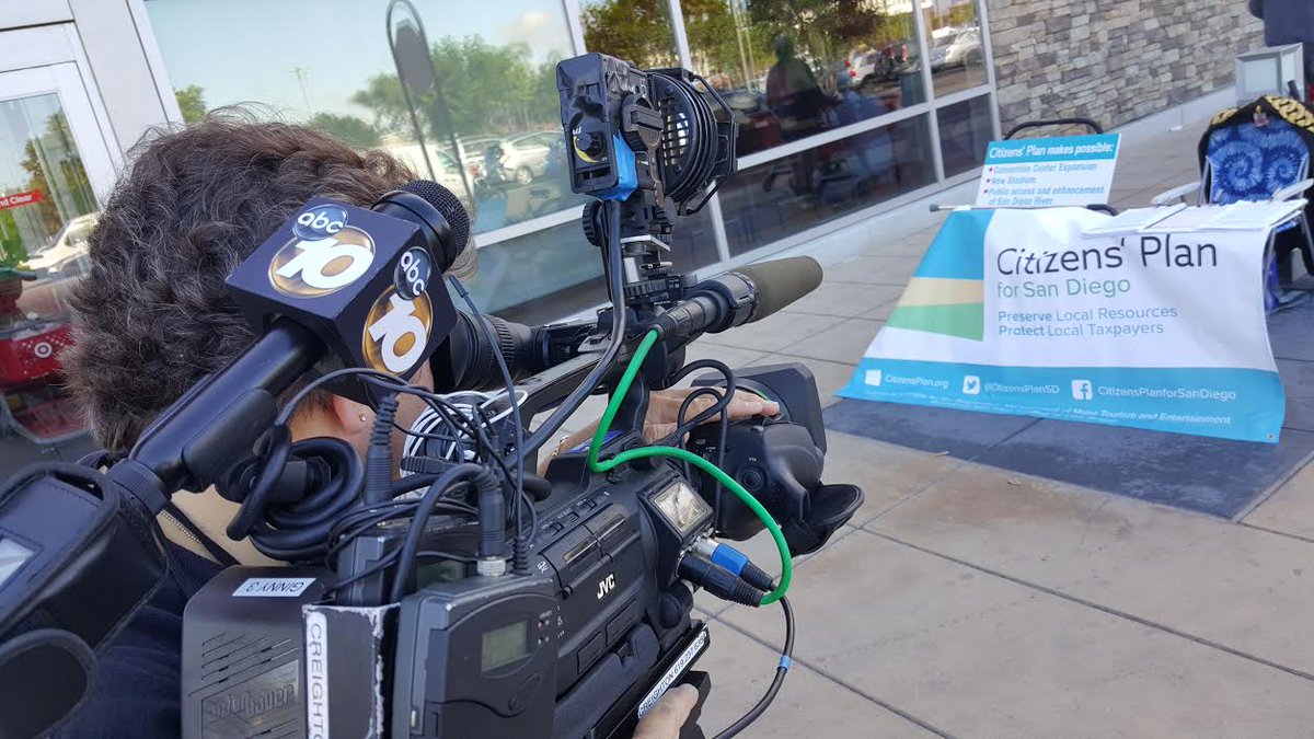 CitizensPlanSD's tweet photo. Thank you @10news for covering our signtaure drive progess! #ProtectSD #PreserveSD https://t.co/Wu0yiHdFp0