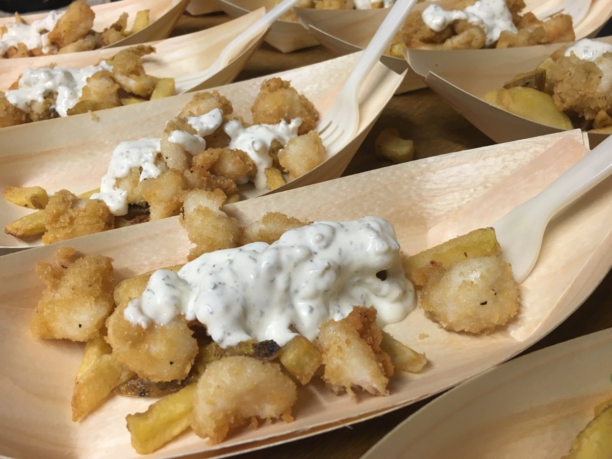 BLT_Catering's tweet photo. Last week we catered for a Bday Party, allowing guests to sample our brand new Christmas themed dishes and canapés. https://t.co/lxlMuE4BA5