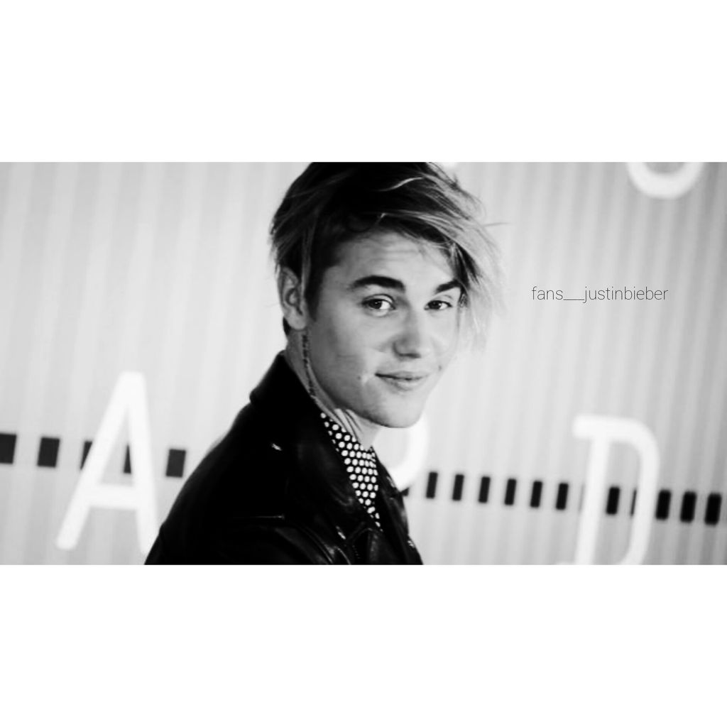 fans___jb's tweet photo. #justinbieber #biber #justin #purpose #JBpurpose #sorry #illshowyou #whatdoyoumean #whereareunow #thefeelling https://t.co/my0Bpqwl5W