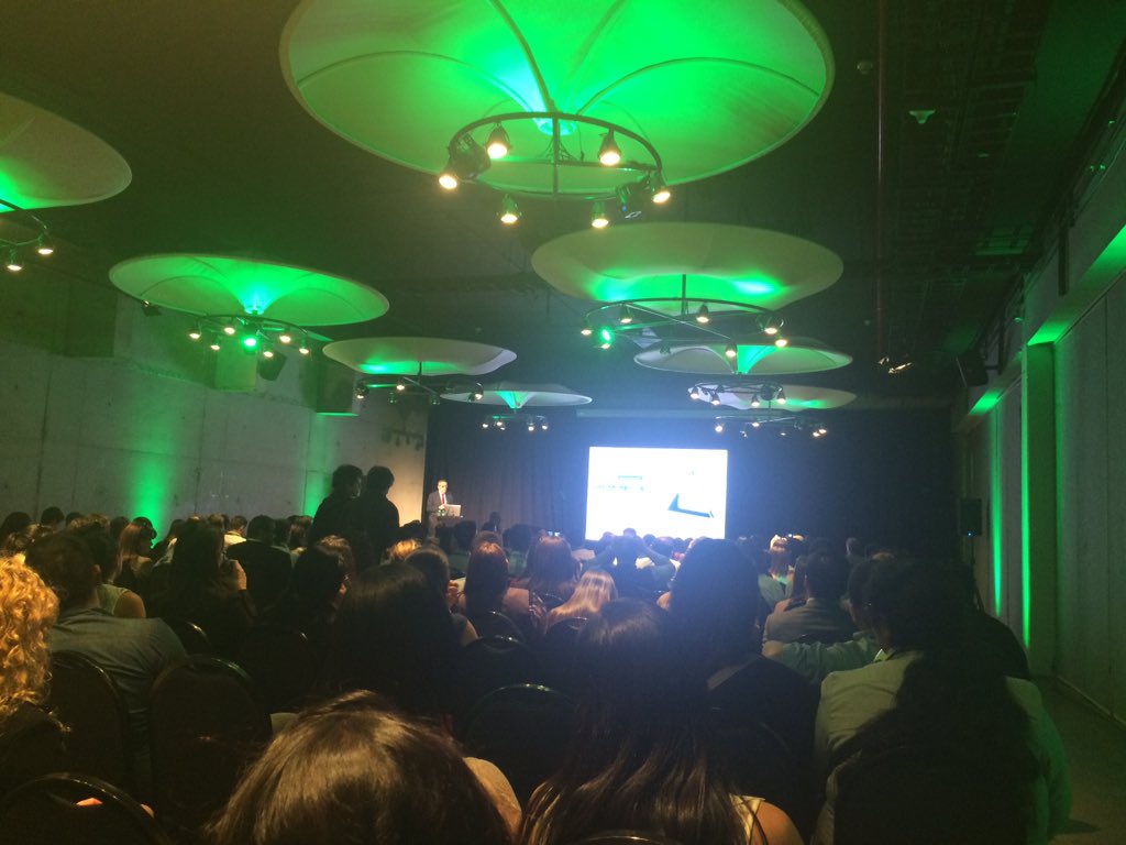 TroncosoAlan's tweet photo. @Servimaksa en #CongresoACHS2015 @EspacioRiesco @AsociacionChile @NASA #ComiteParitario @luistoroc @MatiasPavez5 https://t.co/D5QWOvZN57