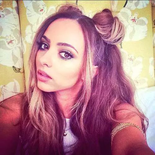 choose1LM's tweet photo. choose one https://t.co/0Cph1NO6Q7