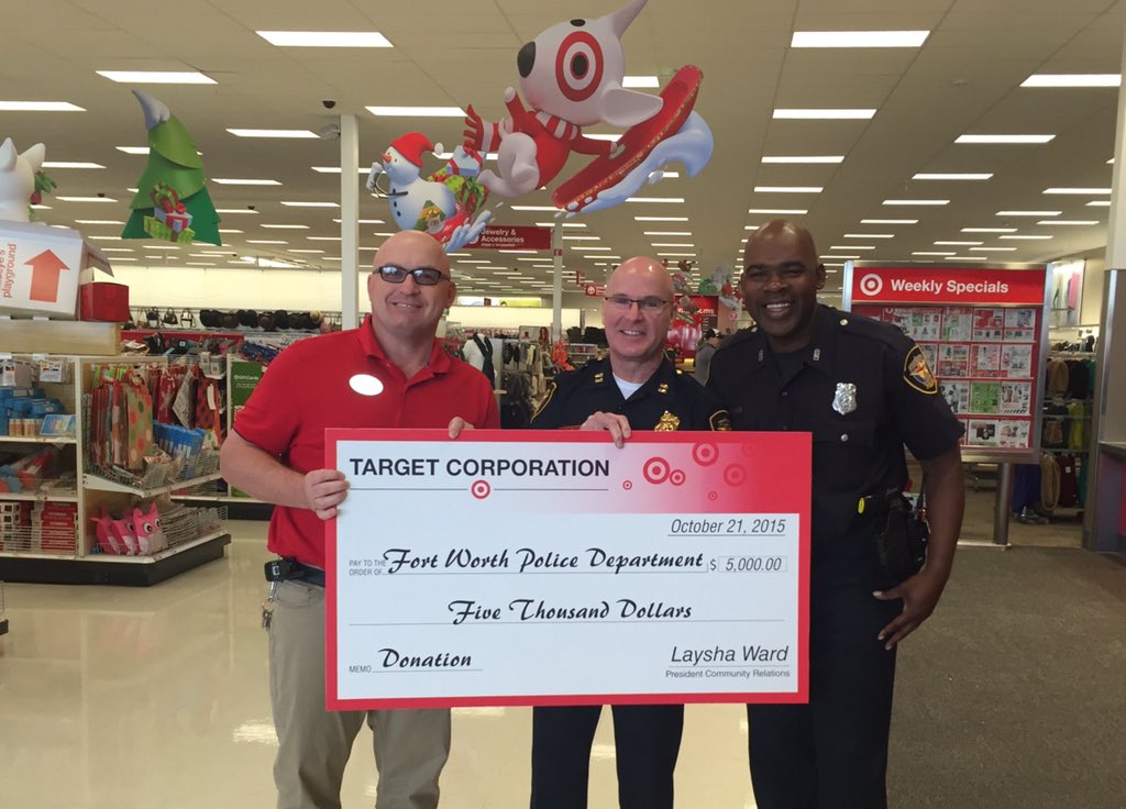 Target giving back!
#T2754 community partnerships. #G391Engagement
<a href="/fortworthpd/">Fort Worth Police</a> <a href="/jjmartinez01/">Jose Martinez</a> <a href="/ConnieDroge/">Connie Droge</a>
