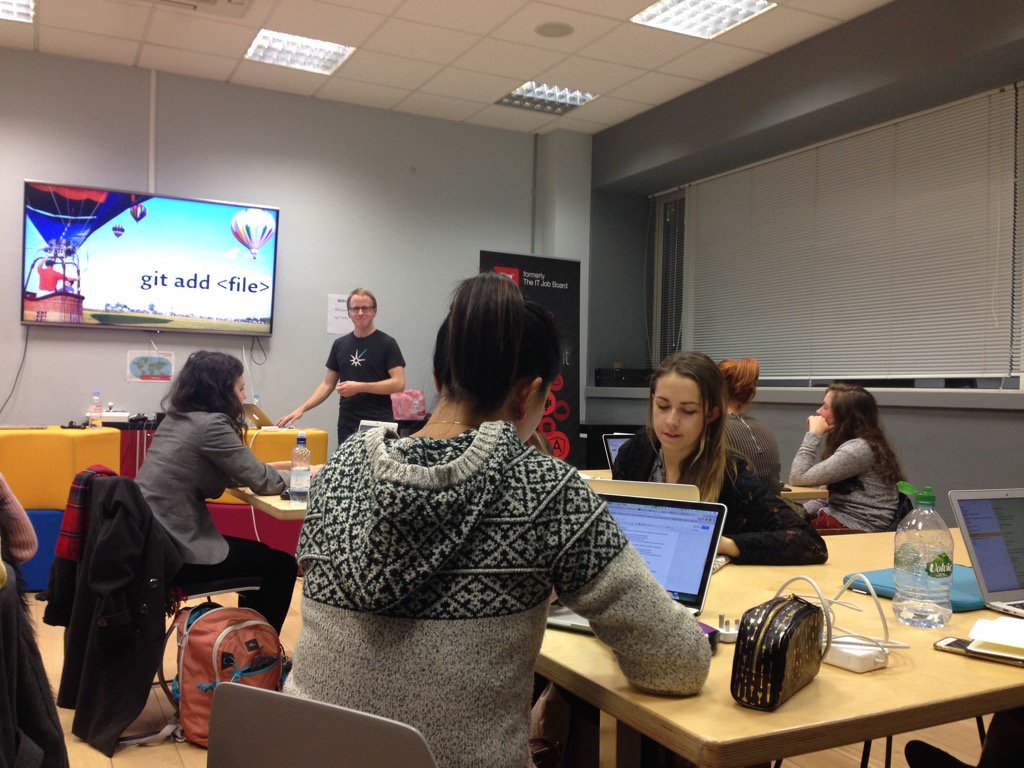 CodeFirstGirls's tweet image. @8thLightInc @ChristophGockel #practicalgit #gitadd &amp;amp; building a safety net