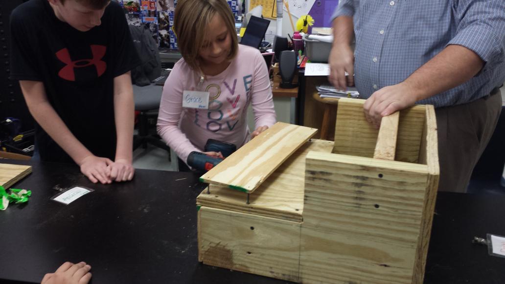 GESSTEMLAB's tweet photo. STEM KIDS have cmpletd the building portion of their "See a Need, Fill a Need" project! Next- painting! #engineering https://t.co/TKapAh3ybh