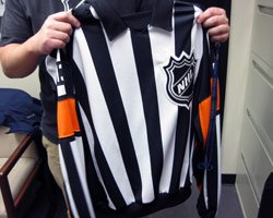 ScoutingTheRefs's tweet photo. Not to be left out, NHL referees announce their #StadiumSeries jerseys (cc: @NHLBlackhawks @mnwild) https://t.co/AklfYKi8GE