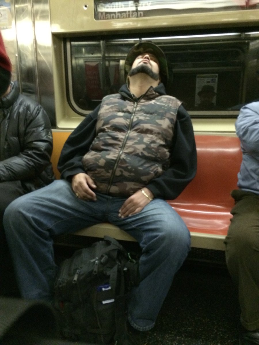 UsedEventStuff's tweet image. sorry, #Manspreading couldn't hold back.Yeah, he really "sleeping"