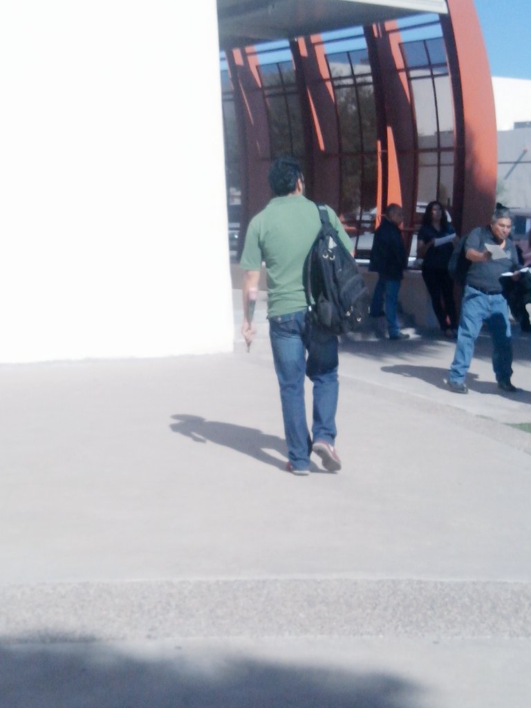 JoseMarkoz's tweet image. Me recuerda algo #RememberThings #Uni #GoToEnglish #rose