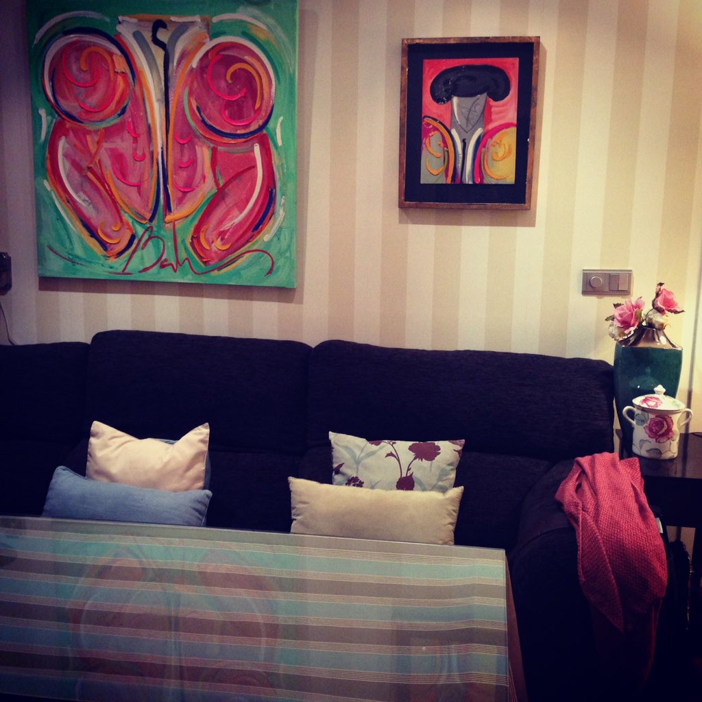 Besadmelamano's tweet photo. #home #balcris #artist #pictures #design (A mí es que mi casa me pirra, para qué nos vamos a engañar) https://t.co/XmHDu2LmD8