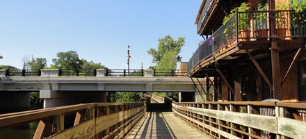 The <a href="/InghamParks/">Ingham County Parks</a> survey is out about how to spend the trails millage. Deadline is Dec 3. bit.ly/Trail-Survey