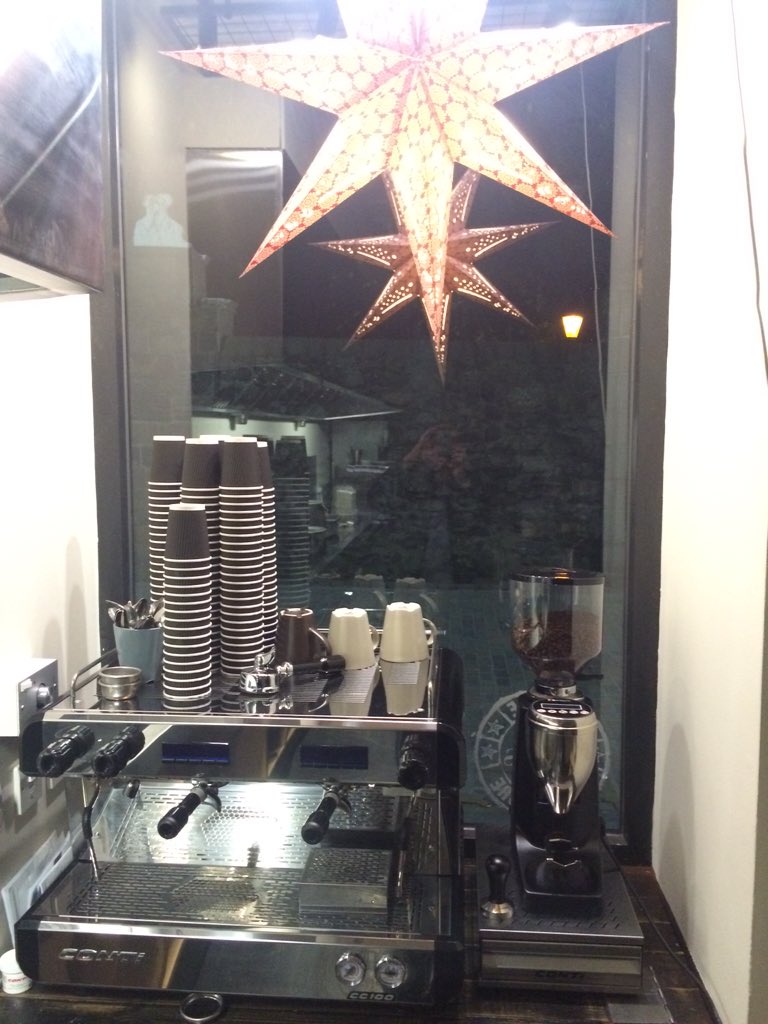 NickNairn's tweet image. @chefpaulrankin My shiny new coffee machine snoozing, ahead of a busy day tomoz
