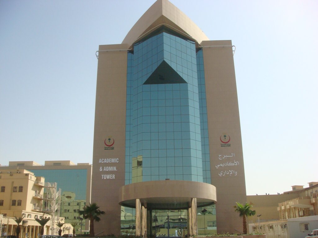 ksmcmedia's tweet photo. #طوارئ_مدينة_الملك_سعود_الطبية  تستقبل 60 حالة ربو والتهابات الصدر .. ذكر ذلك رئيس قسم الطوارئ د عبدالرحمن القحطاني https://t.co/mChTTalhJ1