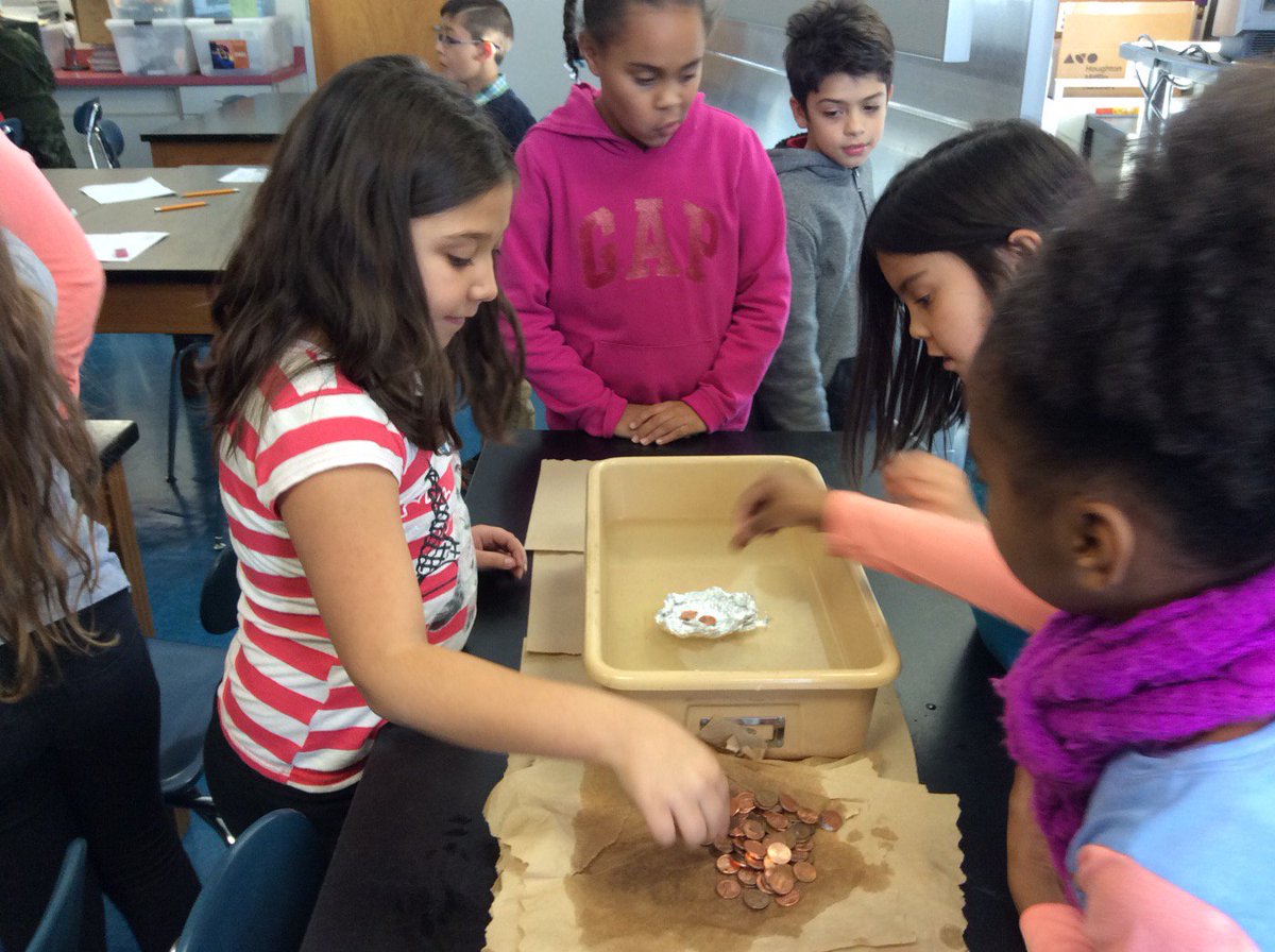 jdekker6's tweet photo. How many Pilgrims does the Mayflower hold? Mrs. Czernobil's class experiments. #Highland4tomorrow https://t.co/YndqME0t0L