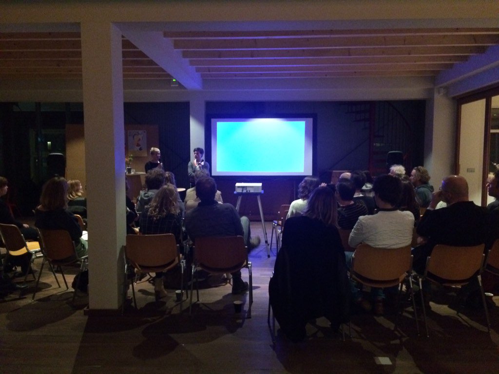 Vandaag meeting bij <a href="/SpringHouseAMS/">Spring House</a> gehad. En wie zie je dan? #changemaker Ieteke van <a href="/peerby/">Peerby</a> voor <a href="/Radicale_Vern/">Radicale vernieuwers</a>!