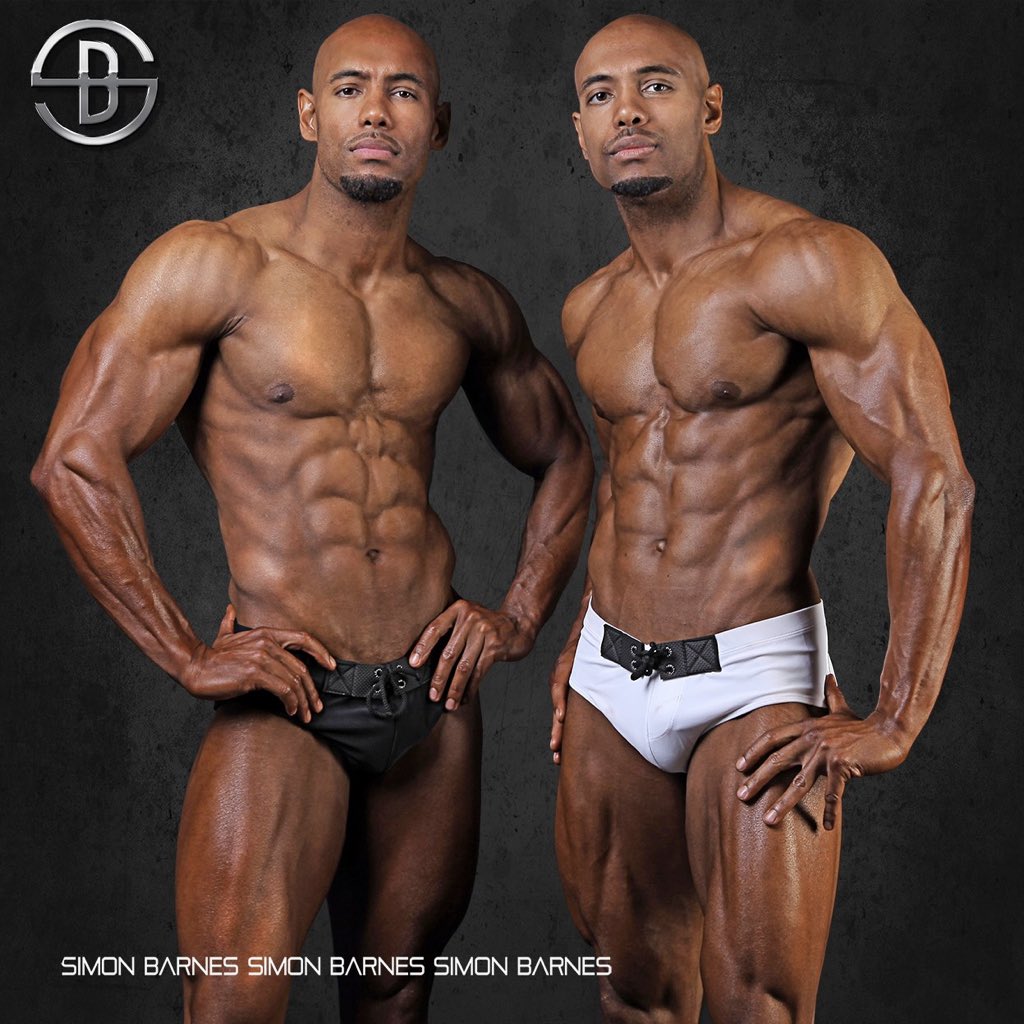 WomensEyeCandy1's tweet photo. Ladies it's #doubletrouble with gorgeous twins hunky #DelroyThomas &amp; #TrevorThomas enjoy the view! Yummy delicious https://t.co/ppkfc6w91m