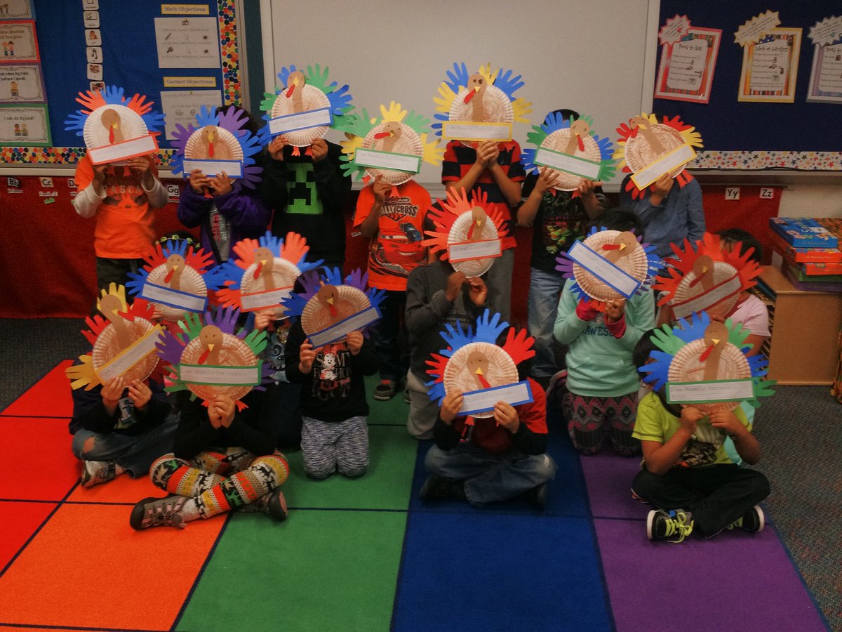RandolphKStars's tweet photo. we have a lot to be thankful for! kindergarten wishes you a very happy thanksgiving! #ranIBstars #APSIsThankful https://t.co/Ar7AmSAFfM