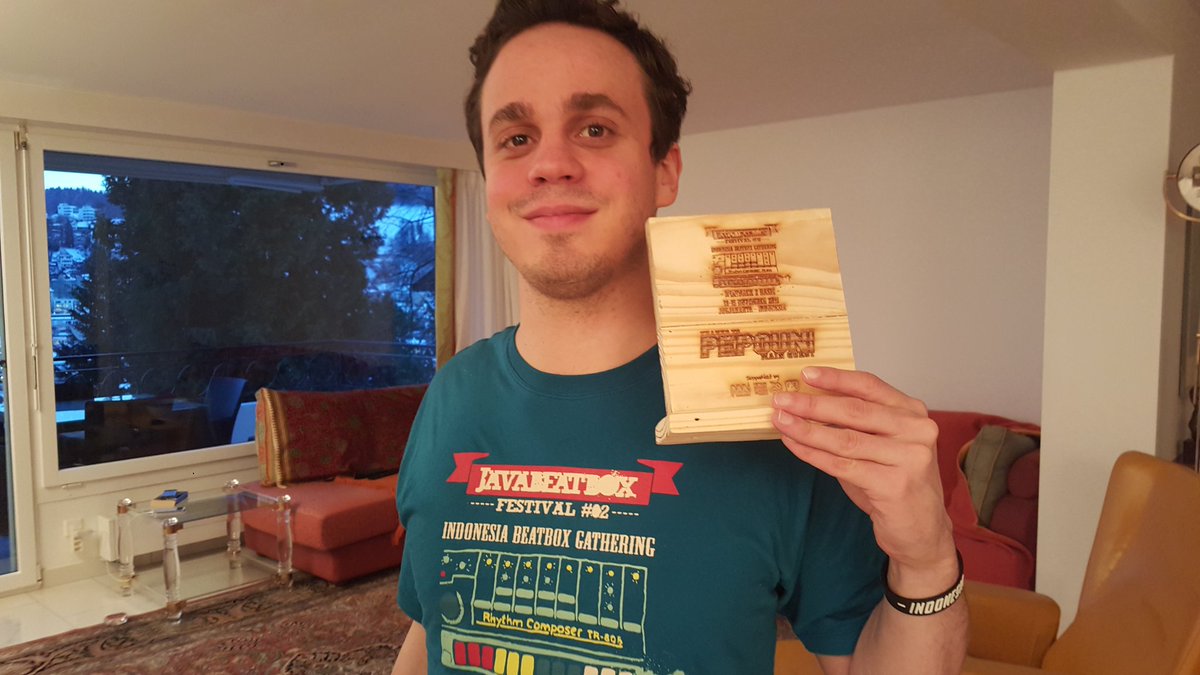 I am proud that I was able to judge a battle in Indonesia! <a href="/JavaBeatboxFest/">JavaBeatbox Festival</a> cant wait to come again next year!