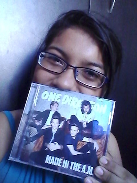MILENISSMORALES's tweet photo. Finally got #1DMadeInTheAm !!! I'm so happy!
Thanks to a friend!! https://t.co/C8sNxk0zSv