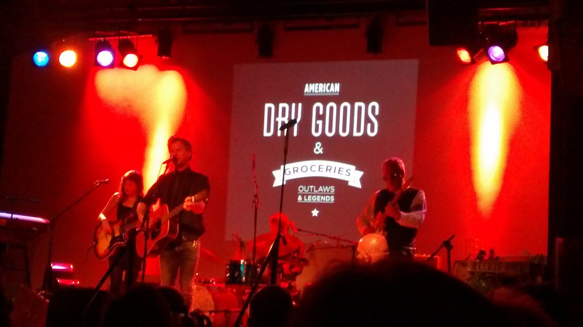 Topavond gehad! Muziek, verhalen, #Beerze bier en goei volk. Glad u r Back @jwmroy