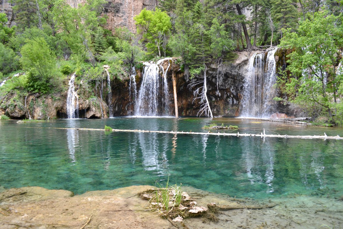WildCampaignCO's tweet photo. Forget about #BlackFriday this year and #OptOutside to explore CO's gorgeous public lands #FindYourPark https://t.co/alFNQquwJe