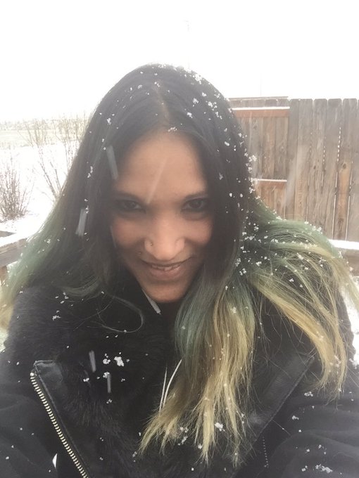 Snow https://t.co/uB5HP6LbEs<a href="/tag/newprofilepic"class="tags"><span>#newprofilepic</span></a>