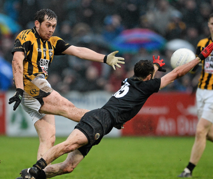 Gaelic_Life's tweet photo. Joe Brolly: Cross skills will pay the bills - https://t.co/10j4C5QNK0 https://t.co/EwApFXmW0I