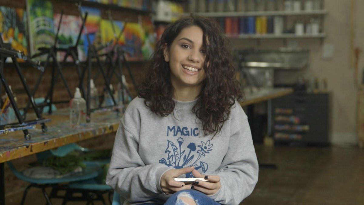 Vevo's tweet photo. From songwriting to superpowers get to know #VevoLIFT artist @alessiacara: https://t.co/nT8rclm3iM #VevoASKREPLY https://t.co/4fBbztGBNE