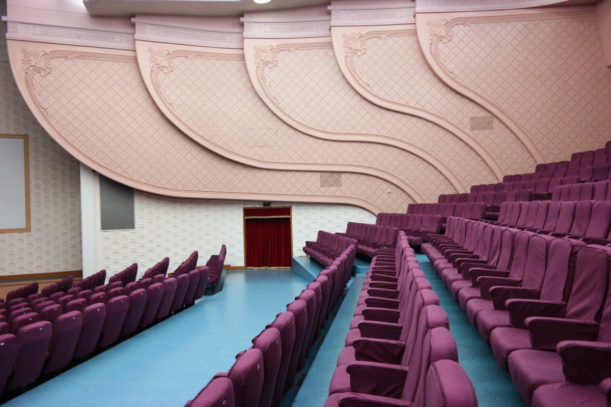 creativemorning's tweet photo. North Korean interiors that look like Wes Anderson films on @highsnobiety (via @coolhunting) https://t.co/g8PtkPC2z5 https://t.co/8a2JYYEShp