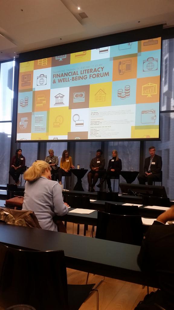 SimplifyHQ's tweet photo. #FinLit2015 knowledge is not equal to better decisions
Engaging forum on improving decision making @rotmanschool https://t.co/YYyhGw5ay8