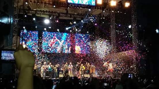 DafneMRM's tweet photo. Miren que bonito espectáculo de @lapegatina en el #fusionska será hermoso verlo en @vivelatino
#lapegatinaenelVIVE https://t.co/ajpm8fbSxG