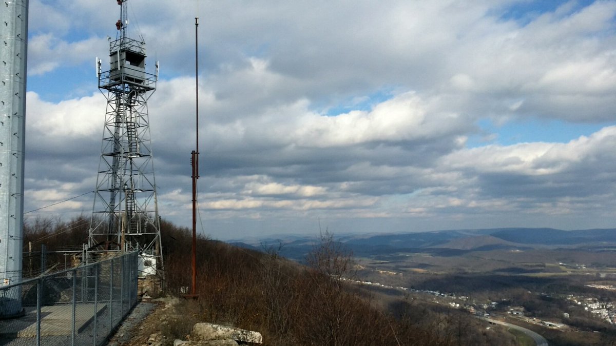 keegan_llc's tweet photo. Great view from this #Mountaintop https://t.co/5kyx1IBRKB