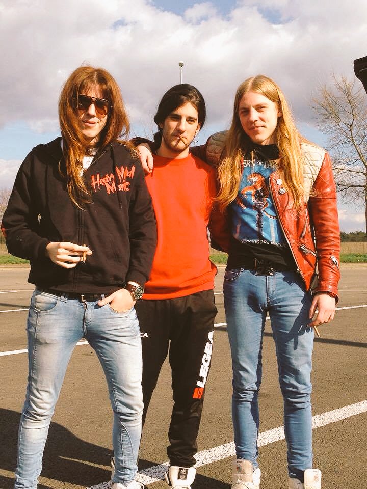 SofireBand's tweet photo. Somewhere in Netherlands road to @VeryEavyFest, with our favourite belgium banger and very close friend #tbt https://t.co/y0GwE8ew4Q