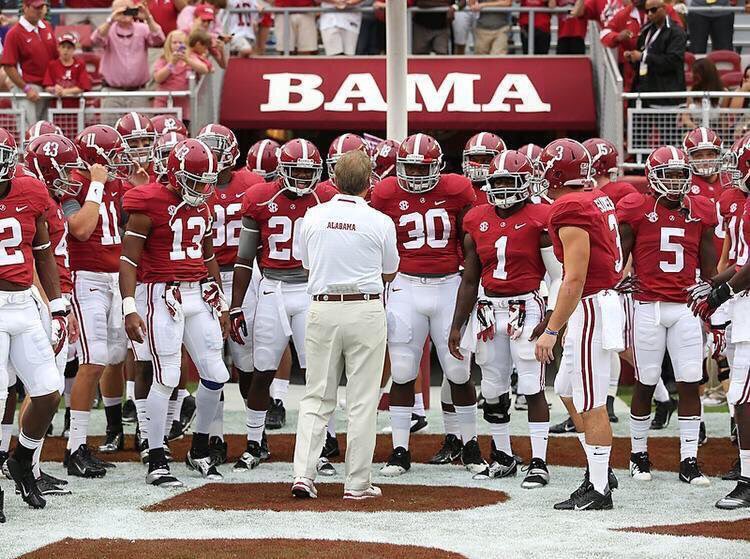 DylanMosesBAMA's tweet photo. Dylan, we would love to have you join the Tide family! #RollTideRoll 🐘🐘🐘 https://t.co/MlOwY7QrES