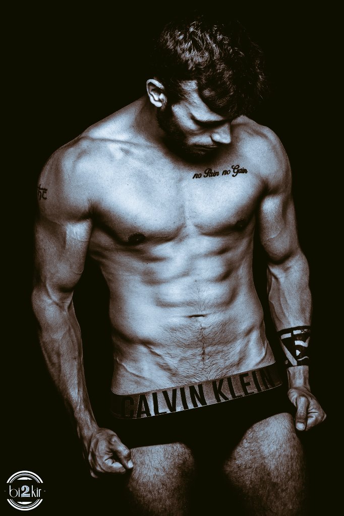 bry_fit's tweet photo. Shoot - bi2kir https://t.co/xD36C81e7f