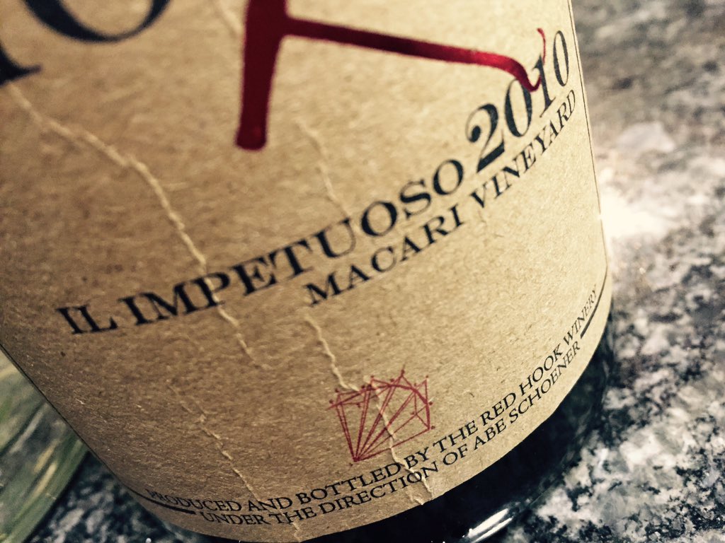 Red Hook Winery tweet media