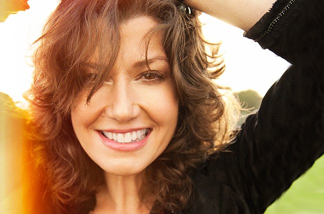 Happy 55th Birthday Amy Grant !!(25th Nov)      