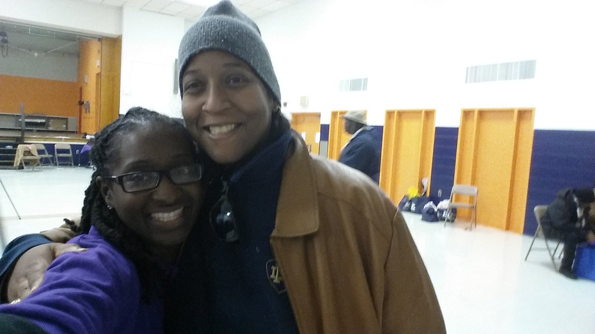 LaRubyMay's tweet photo. #MakingADifferenceIsWhatWeDo #BlessingIsInGiving @Ward8Rising https://t.co/LXoFfgTDNs