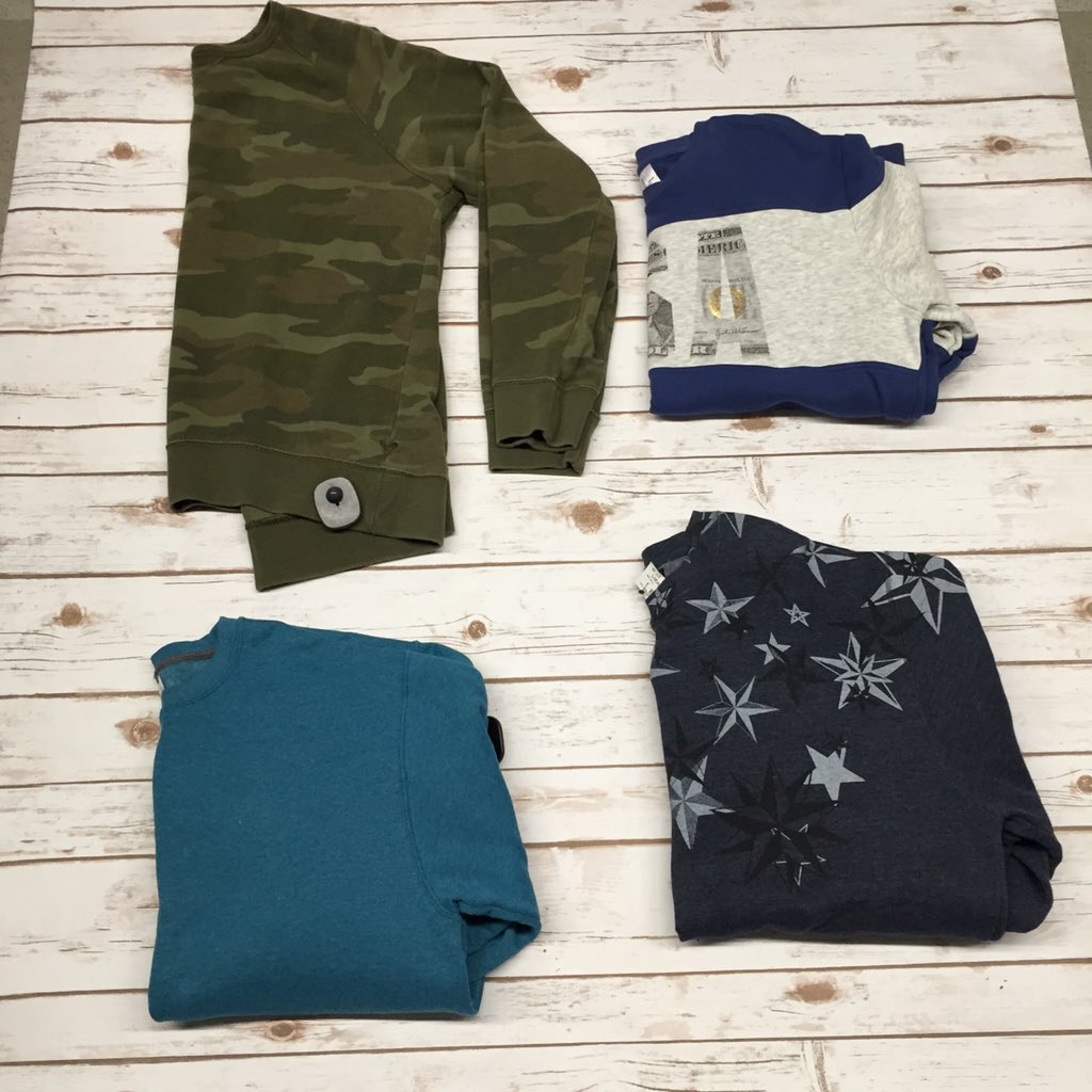 PCBloom_IL's tweet photo. Mens crew necks! #pcbloom #menswear #deals https://t.co/qSd0KdLc9w