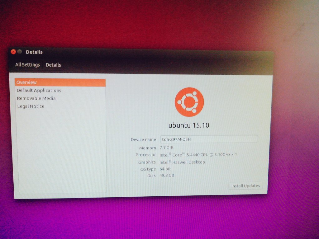 9tonubon's tweet photo. #tripleBoot กับ 1 ssd ใช้ clover efi เป็น boot loader ลองผิด ลองถูกมาหลายวัน ความสำเร็จเล็กๆ ที่ทำให้มีความสุขมากๆ https://t.co/tTygtRQD5H