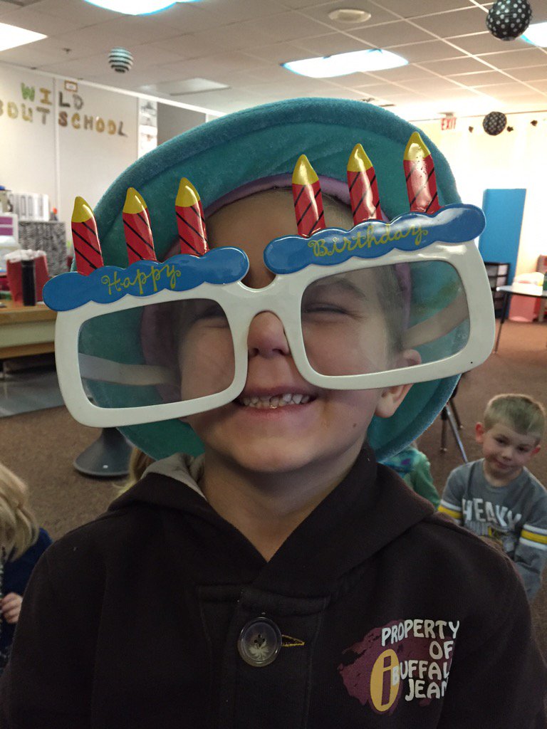 LinzkMrs's tweet photo. Happy Birthday Aidan!!! 2nd kiddo to turn 6!!! @CSEROCORI  #cse2028 #csestrong #6rocks https://t.co/k0WDXReGoM