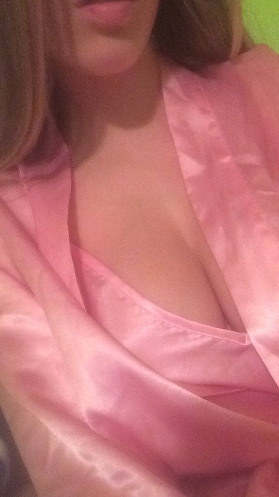 nobletonroad69's tweet image. Bedtime get up