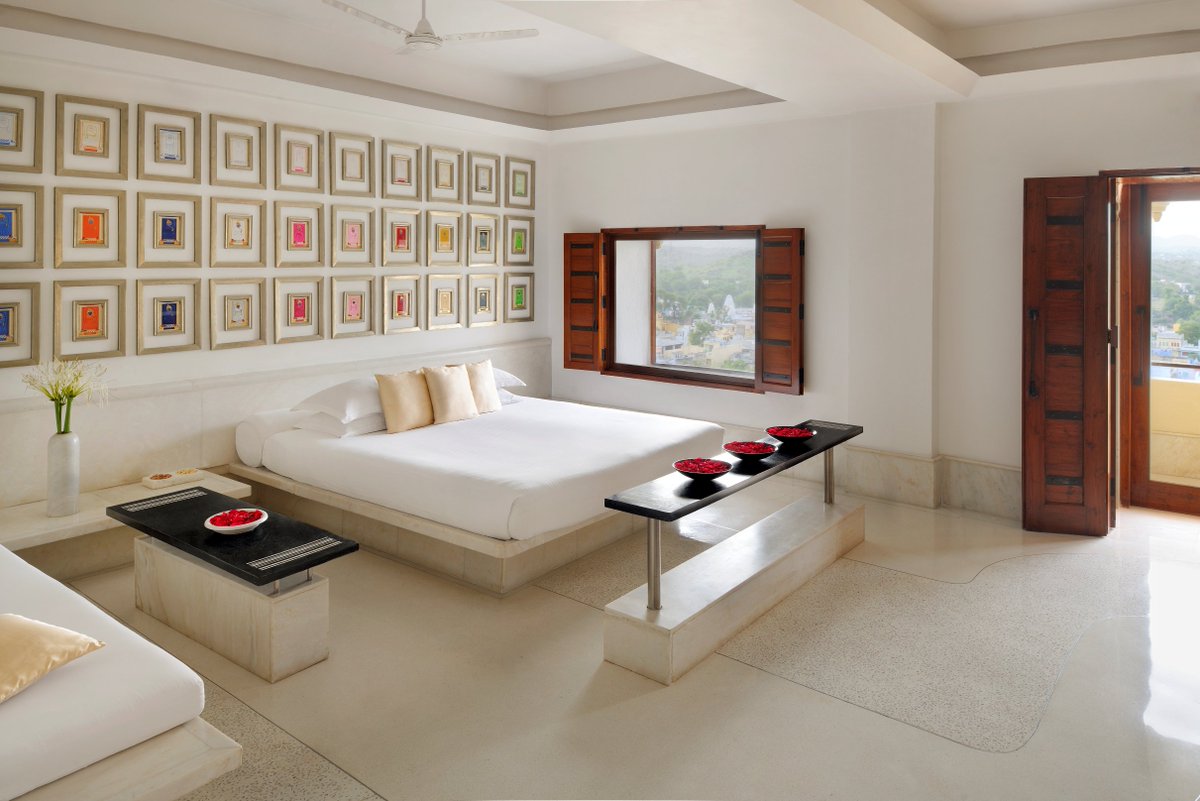 raasdevigarh's tweet photo. RAAS Devigarh Palace Suites https://t.co/sbSMNpJS8J