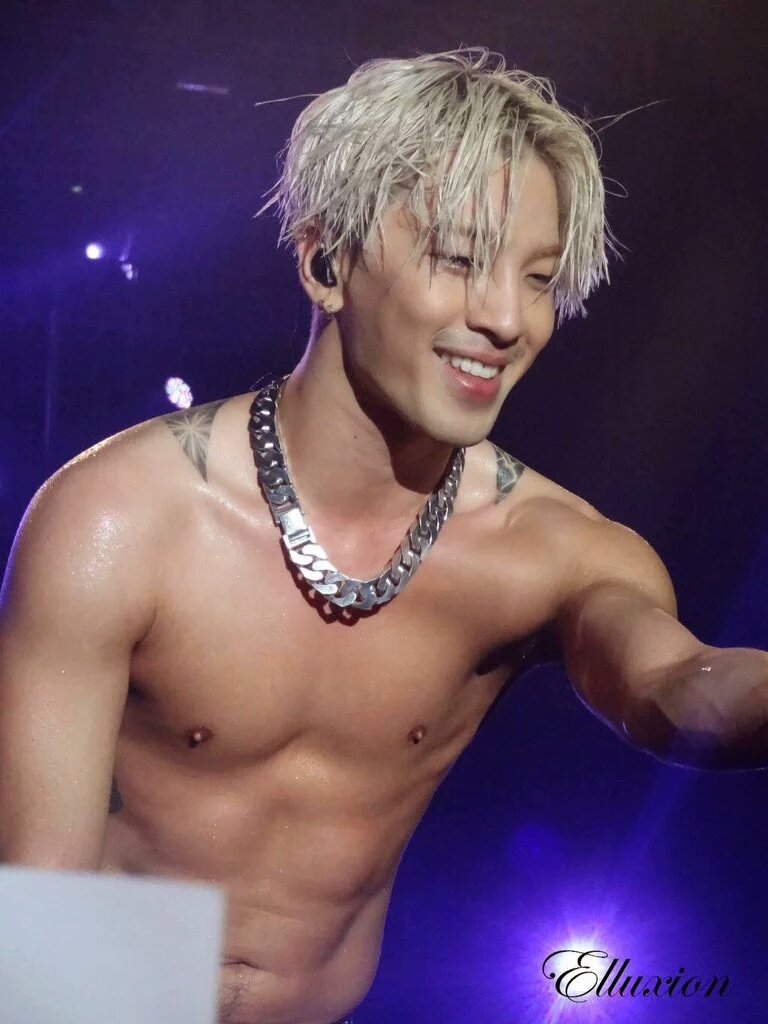 sweatingkidols's tweet photo. Taeyang // BIGBANG https://t.co/zQwzjfYQRy