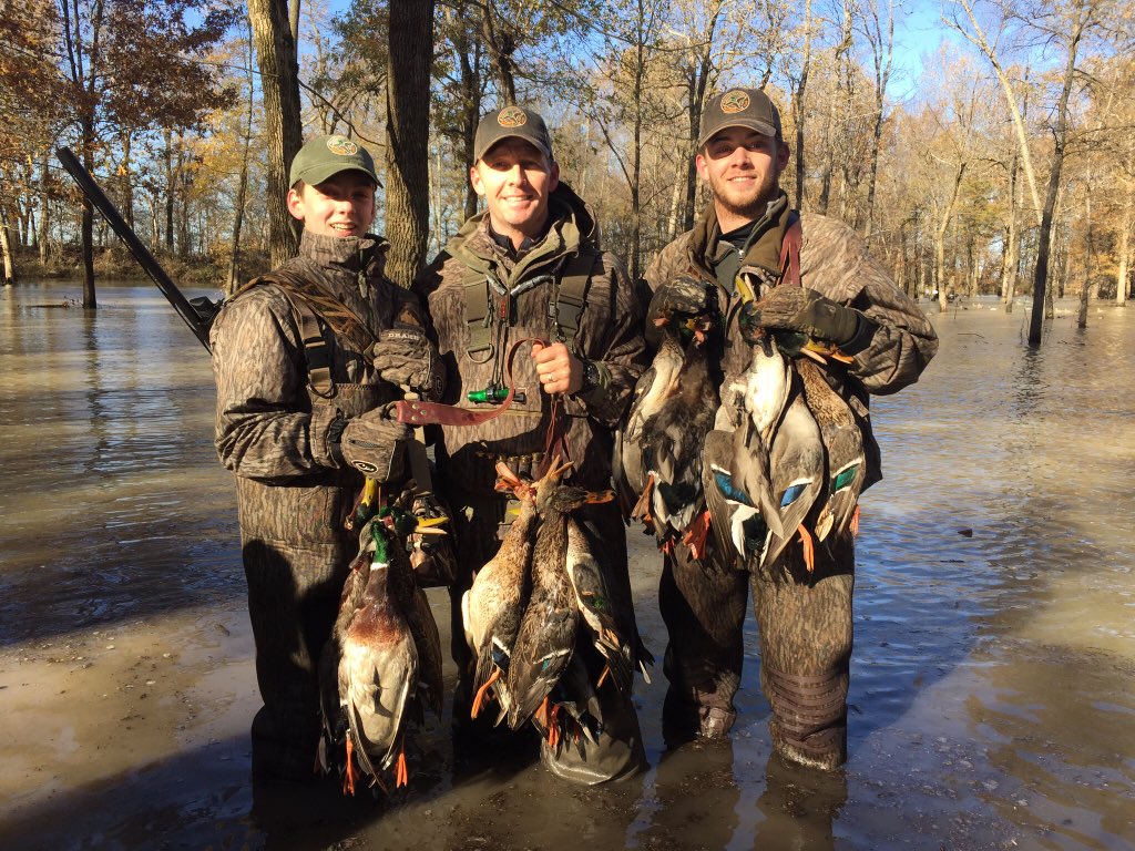 timberducks's tweet photo. Good day with the boys https://t.co/zyd3aZq7Q0