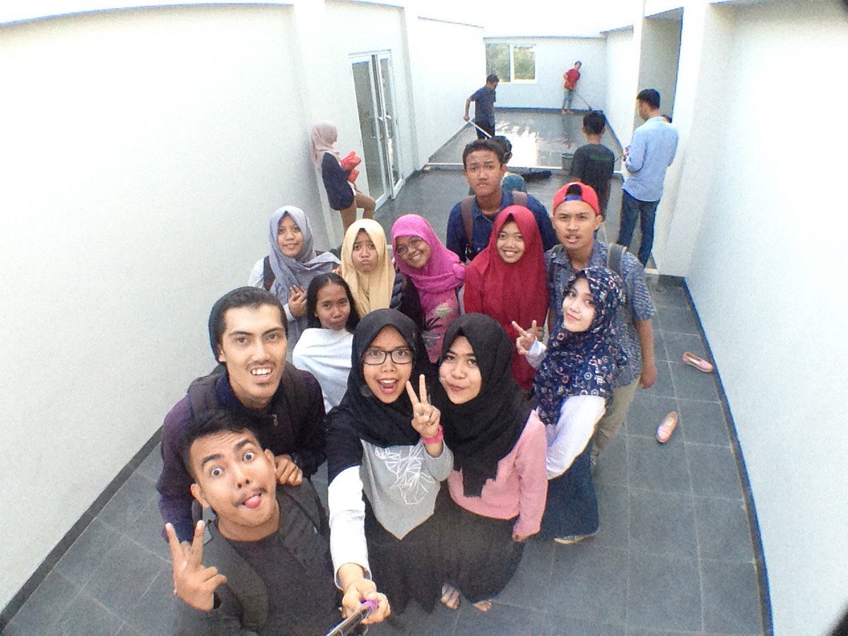 HMTI Unsera Family's