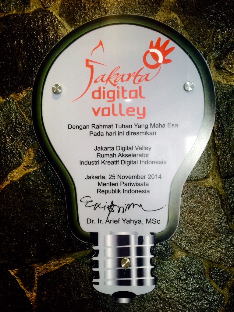 HAPPY BIRTHDAY <a href="/Jakdiva/">Jakdiva</a> 😘
we love u all 💓