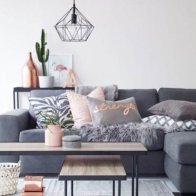 frameandfigure's tweet photo. Crushin' on this copper and charcoal room! #interiors #design #getinspired 📷: styleroom.se https://t.co/cwGTjbt7Zf