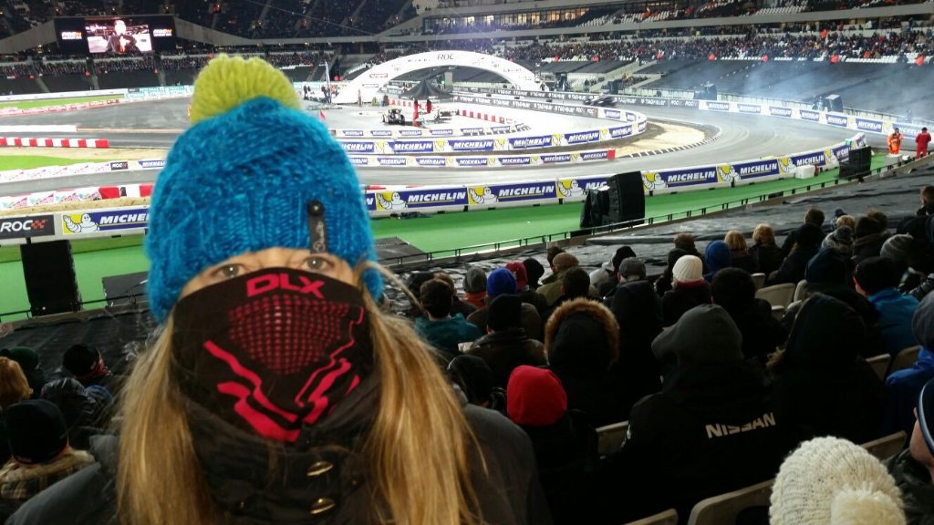 gforcerecords's tweet photo. #ROC #ROC2015 #raceofchampions #olympicpark #vettelwins #ontrack #stuntman drives 4wheeldrive on 2 with 17passengers https://t.co/l3cRIlRTgT