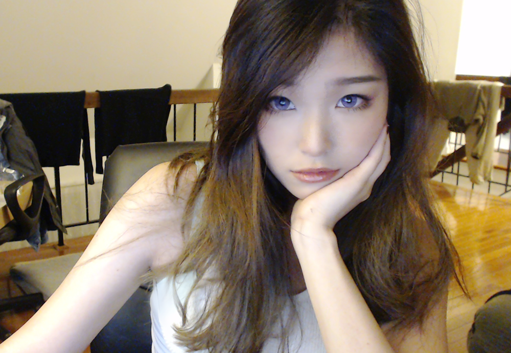 ♡HOOPEY♡  i like this lip color 'o'