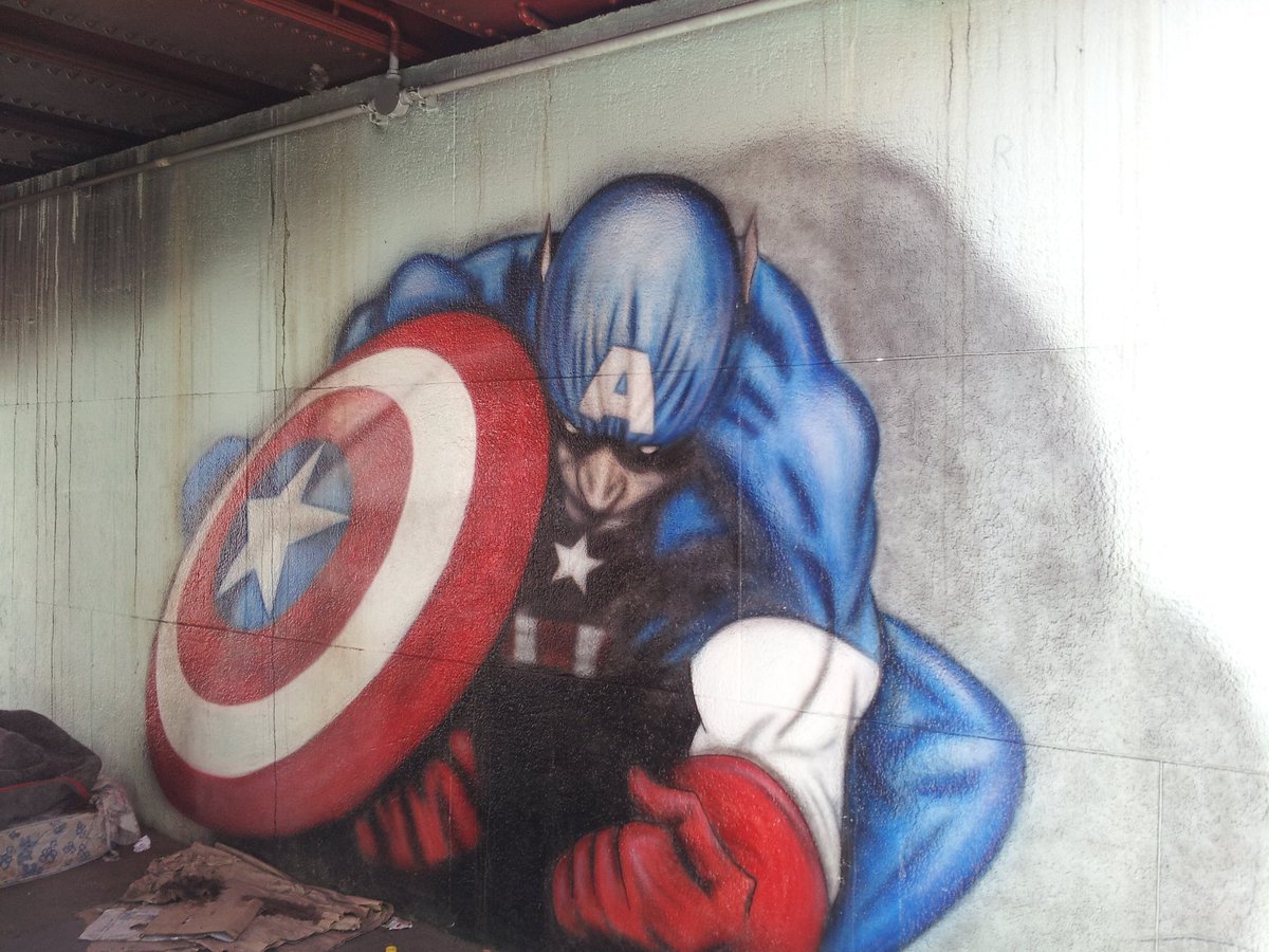 Prix_Comics's tweet image. En minutos sale el trailer de Civil War.