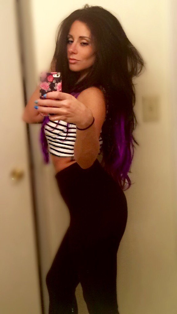 Ashley_MsVIP's tweet photo. 💜💜@VIPJOEROSA 

#RightHandWoman 
#TheONLYmrsVIP https://t.co/8ApMysOIdI